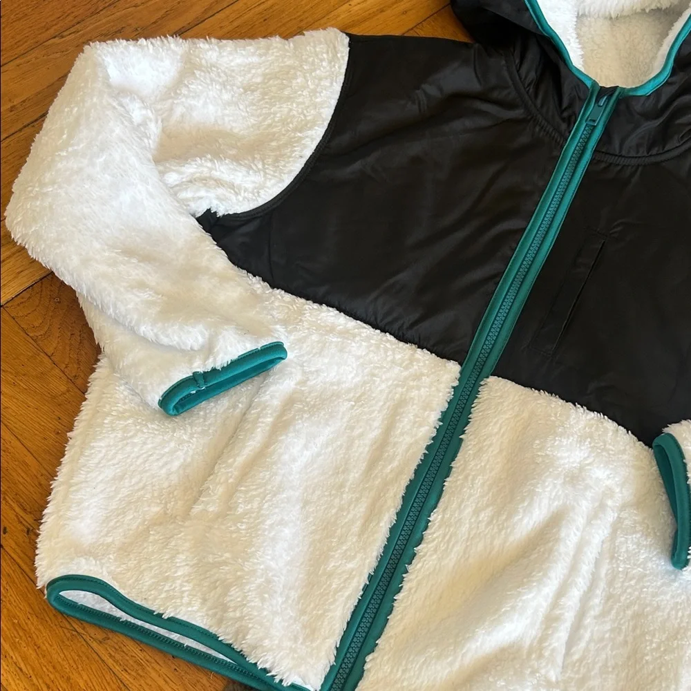 NWT Old Navy Loose Sherpa Pocket Hooded Jacket for Boys Size 10-12 Large